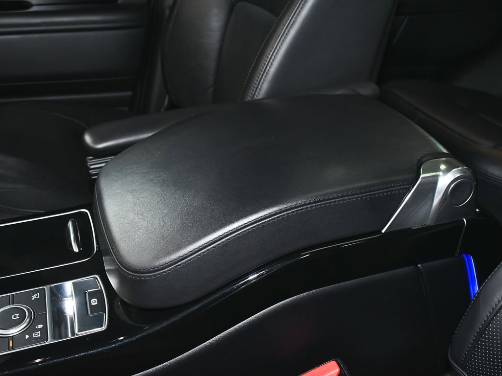 Used 2022 Land Rover Range Rover Westminster Edition image 45