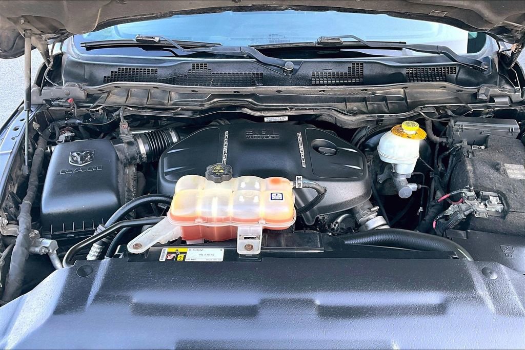 Used 2016 RAM 1500 Laramie w/ Convenience Group image 31