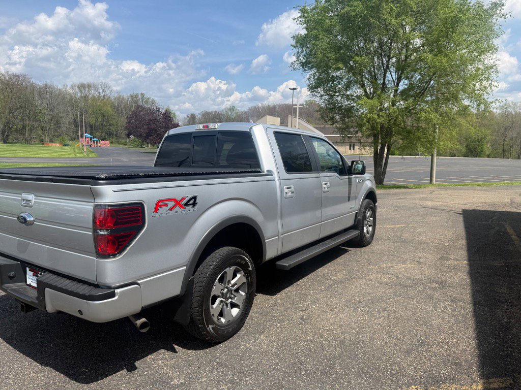 Used 2014 Ford F150 FX4 w/ Equipment Group 402A Luxury AWD/4WD image 6