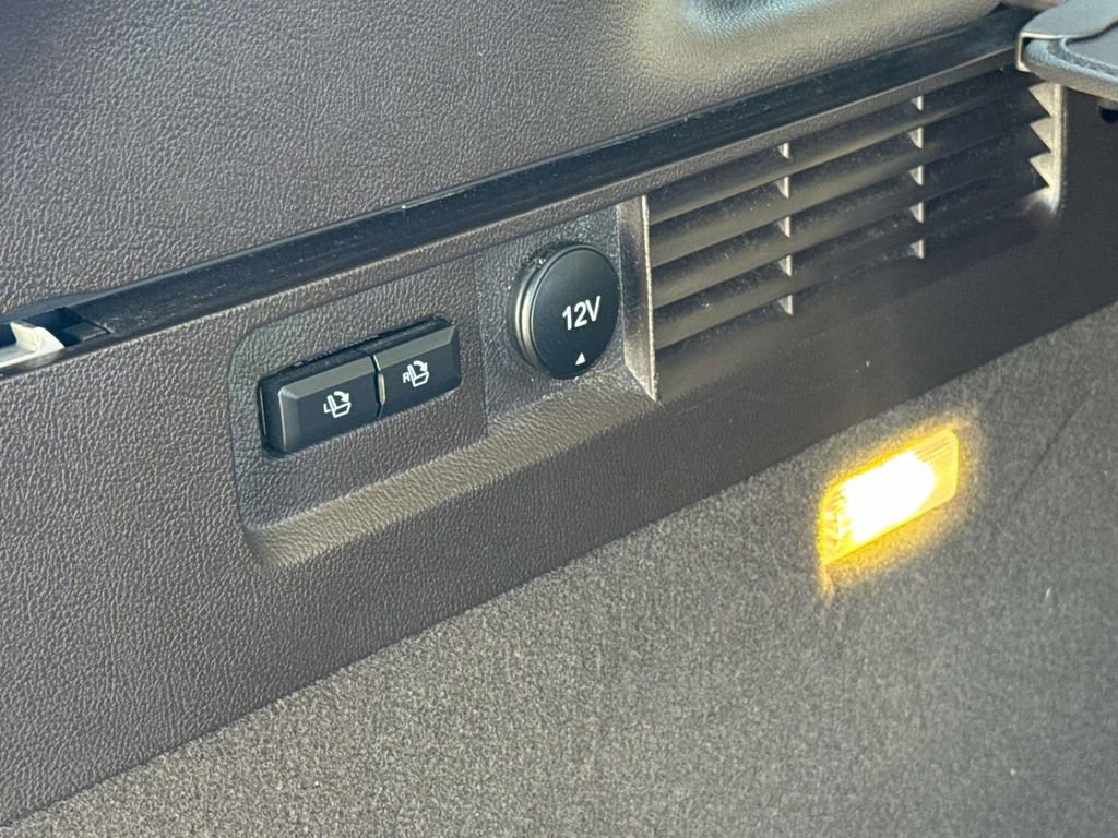 Used 2022 Lincoln Nautilus Black Label w/ Class II Trailer Tow Package image 7