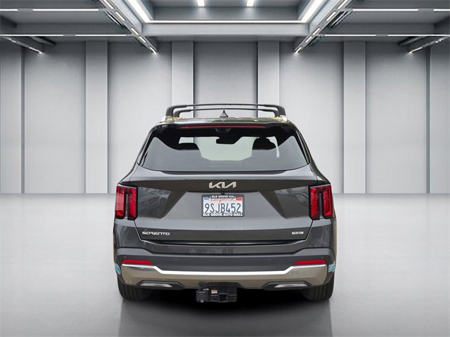 Certified 2025 Kia Sorento SX Prestige image 5