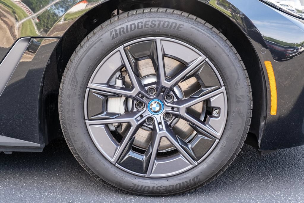 Used 2024 BMW i4 eDrive35 w/ Convenience Package RWD image 36