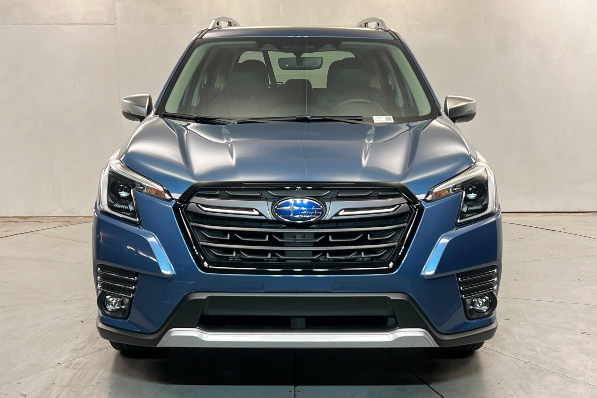Used 2024 Subaru Forester Touring w/ POP Package 3 AWD/4WD image 9