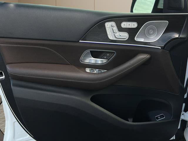 Used 2021 Mercedes-Benz GLE 350 w/ 3rd Row Seat Package image 16