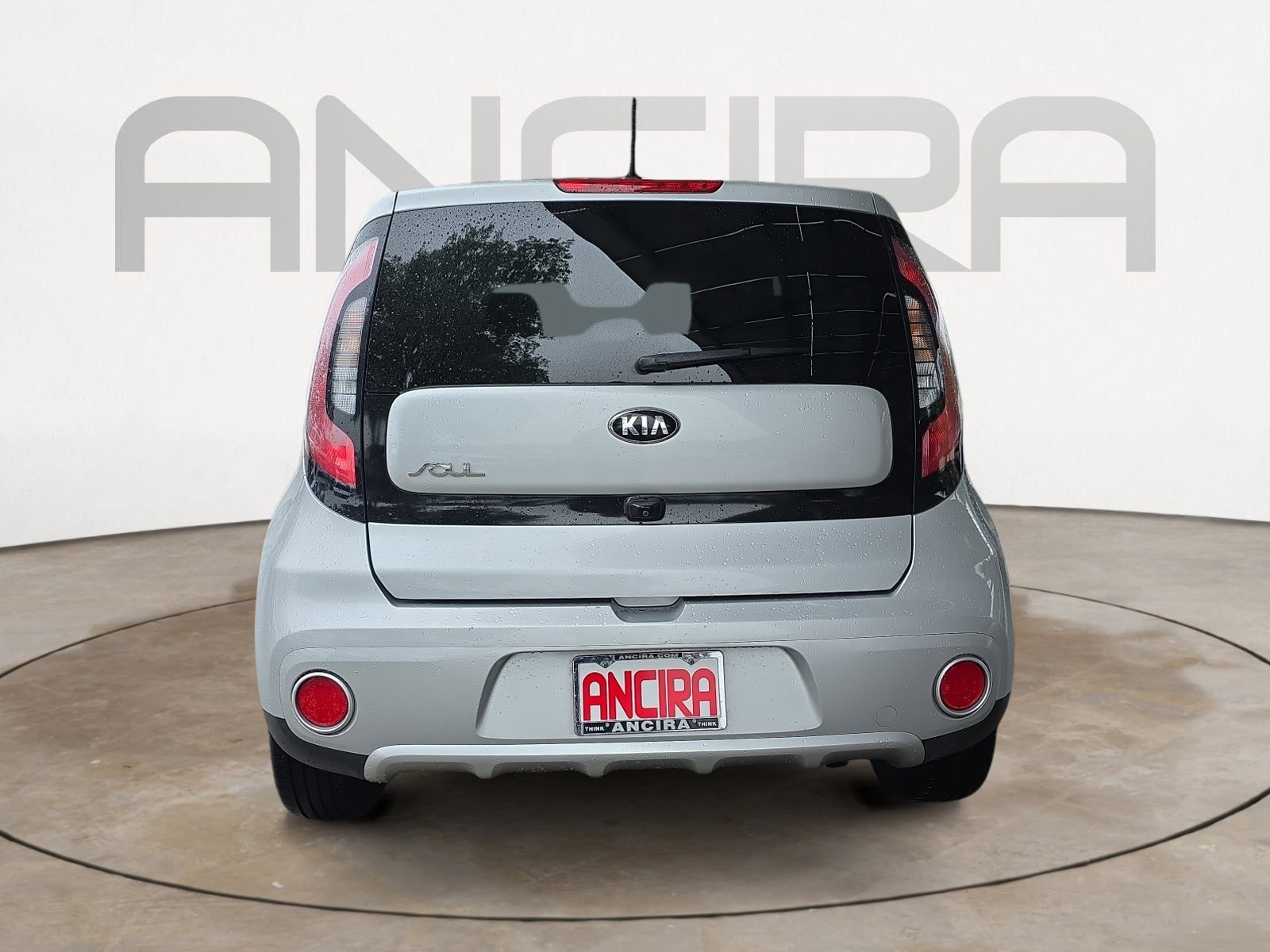Used 2018 Kia Soul + image 7