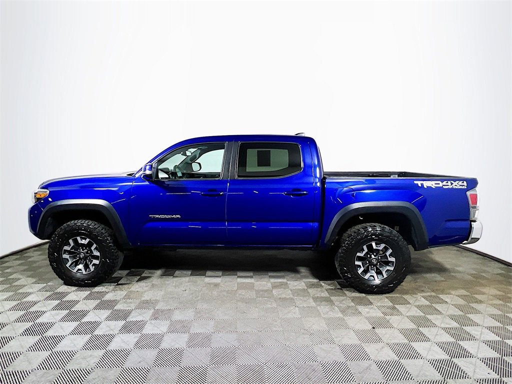 Certified 2022 Toyota Tacoma TRD Off-Road image 5