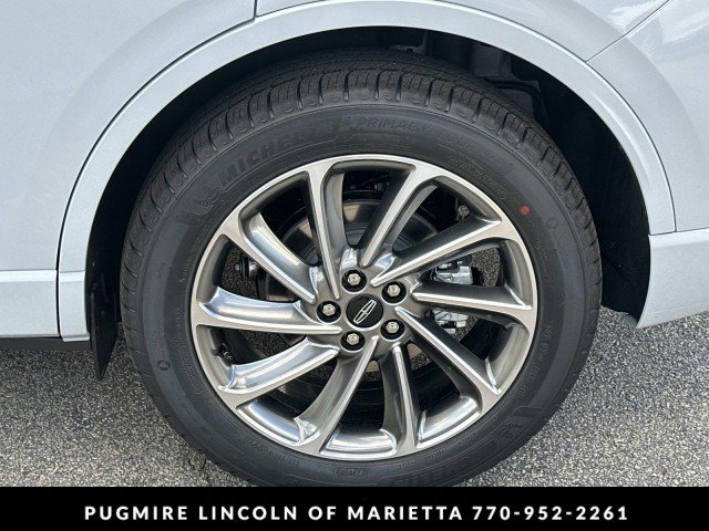 New 2026 Lincoln Corsair Grand Touring w/ Rear Removable Package Tray image 20