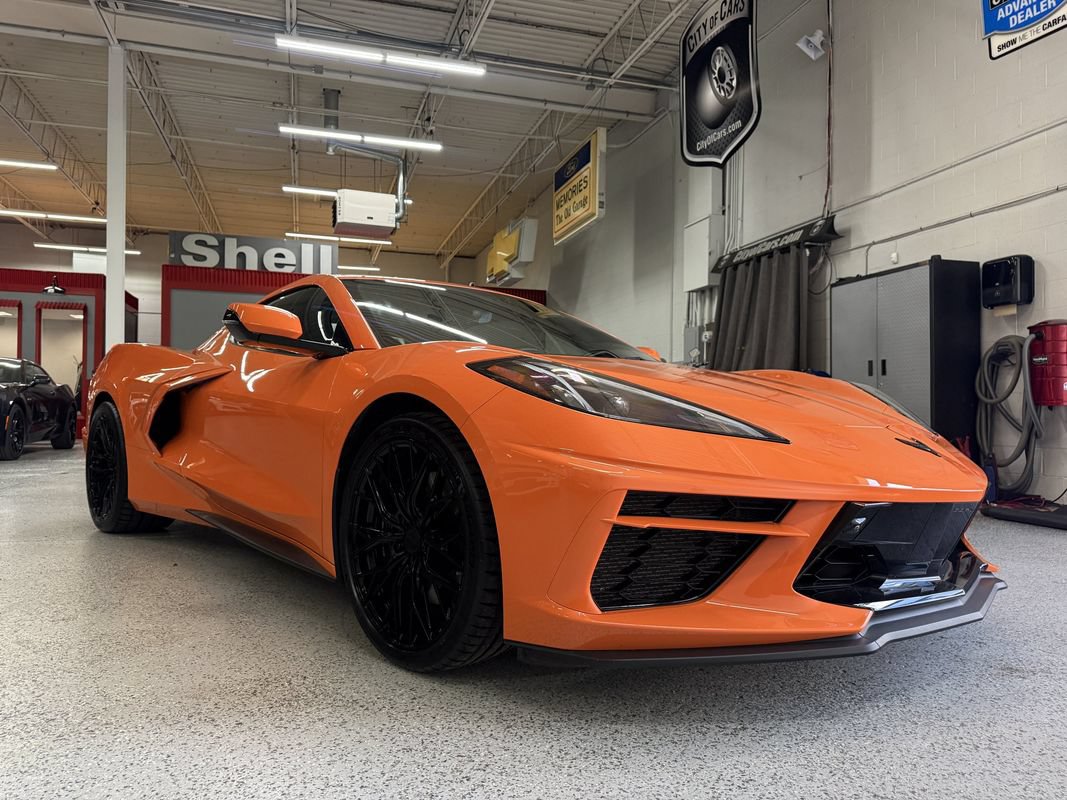 Used 2022 Chevrolet Corvette Stingray Preferred Cpe w/ Z51 Performance Package RWD image 8