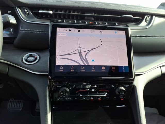 New 2025 Jeep Grand Cherokee L Limited w/ MOPAR Finishing Package image 16