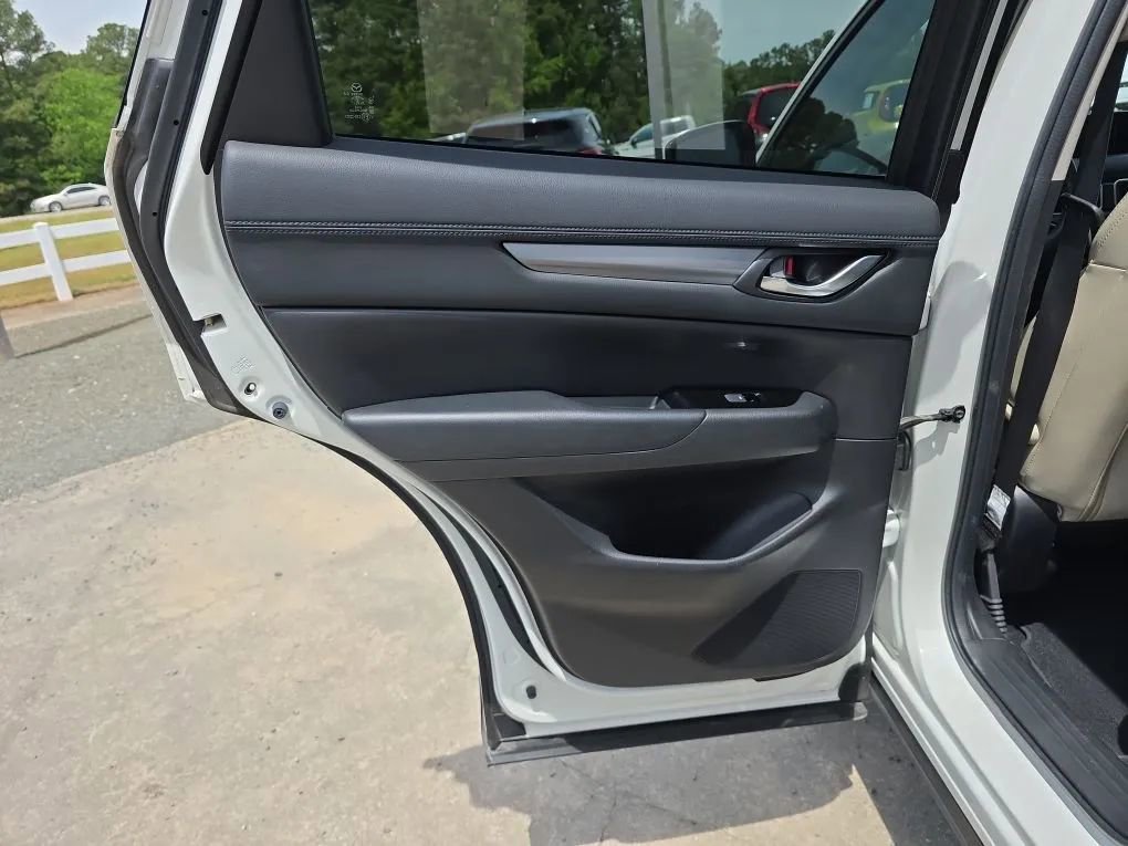 Used 2020 MAZDA CX-5 Touring FWD image 44