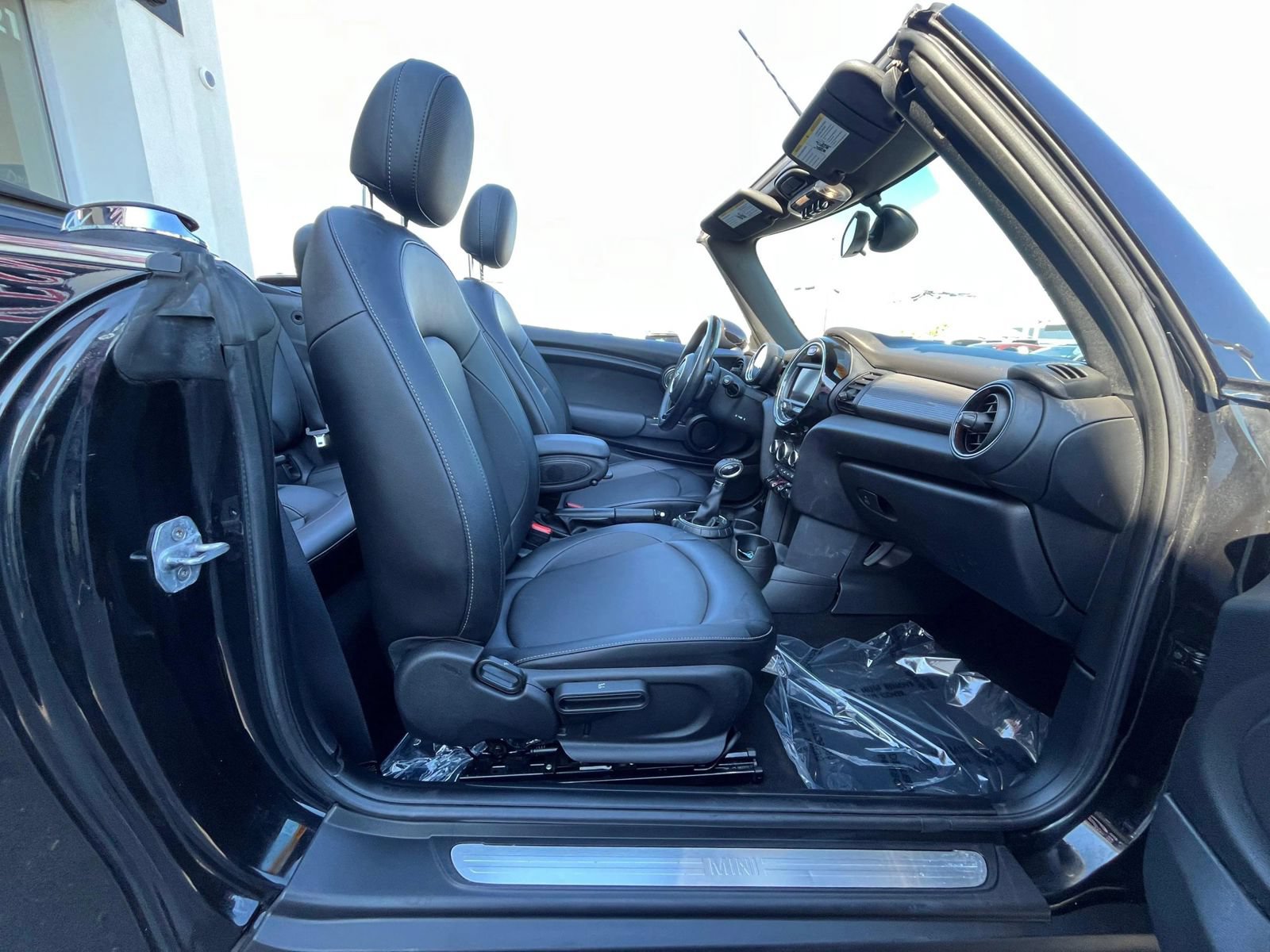 Used 2016 MINI Cooper Convertible FWD image 35