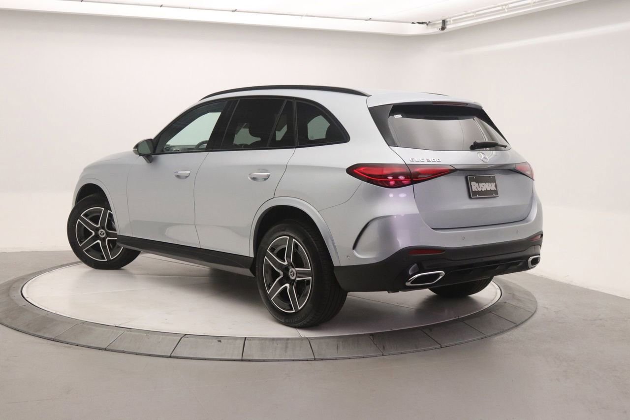 New 2026 Mercedes-Benz GLC 300 image 2