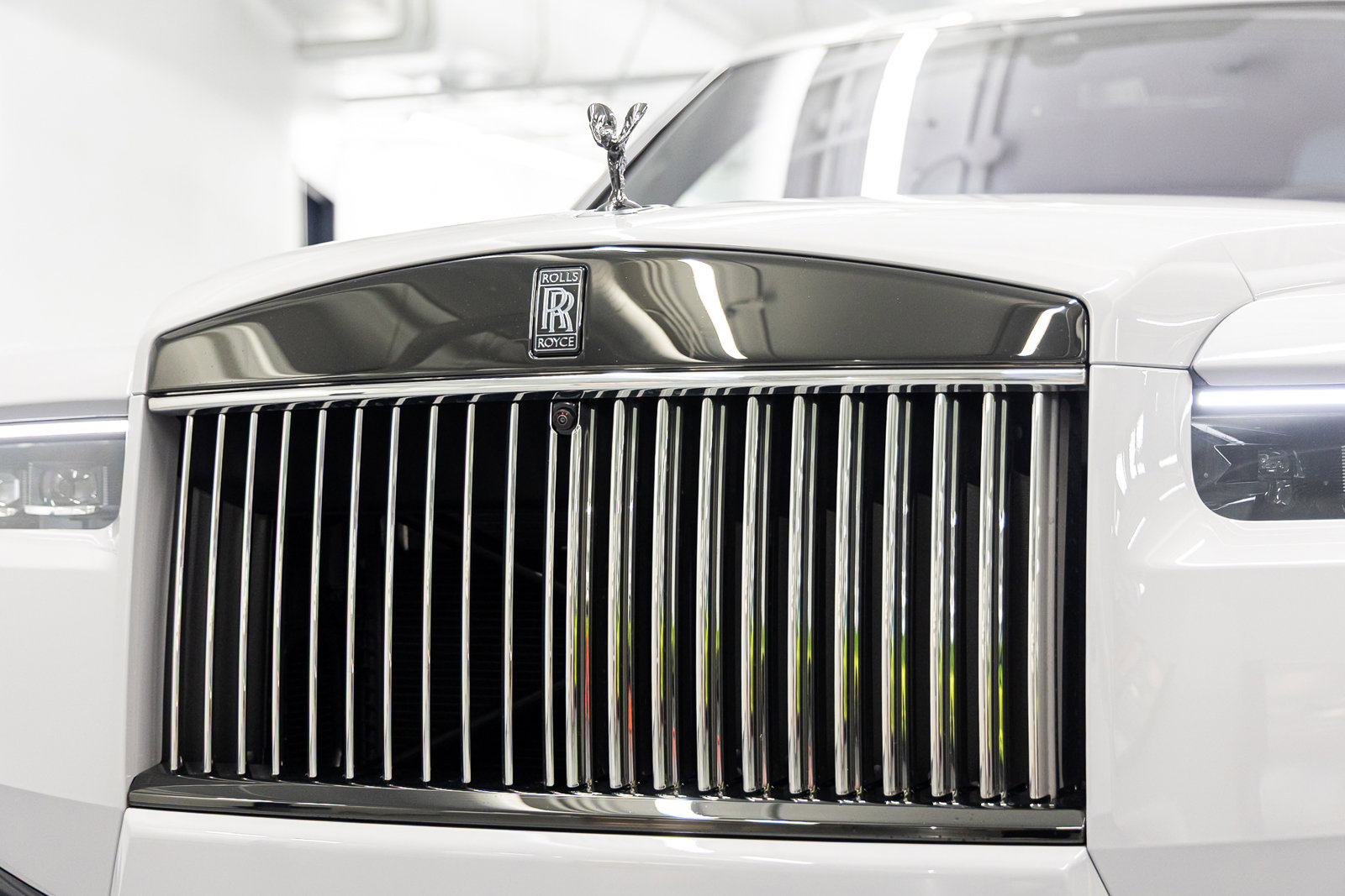New 2026 Rolls-Royce Cullinan Black Badge image 12