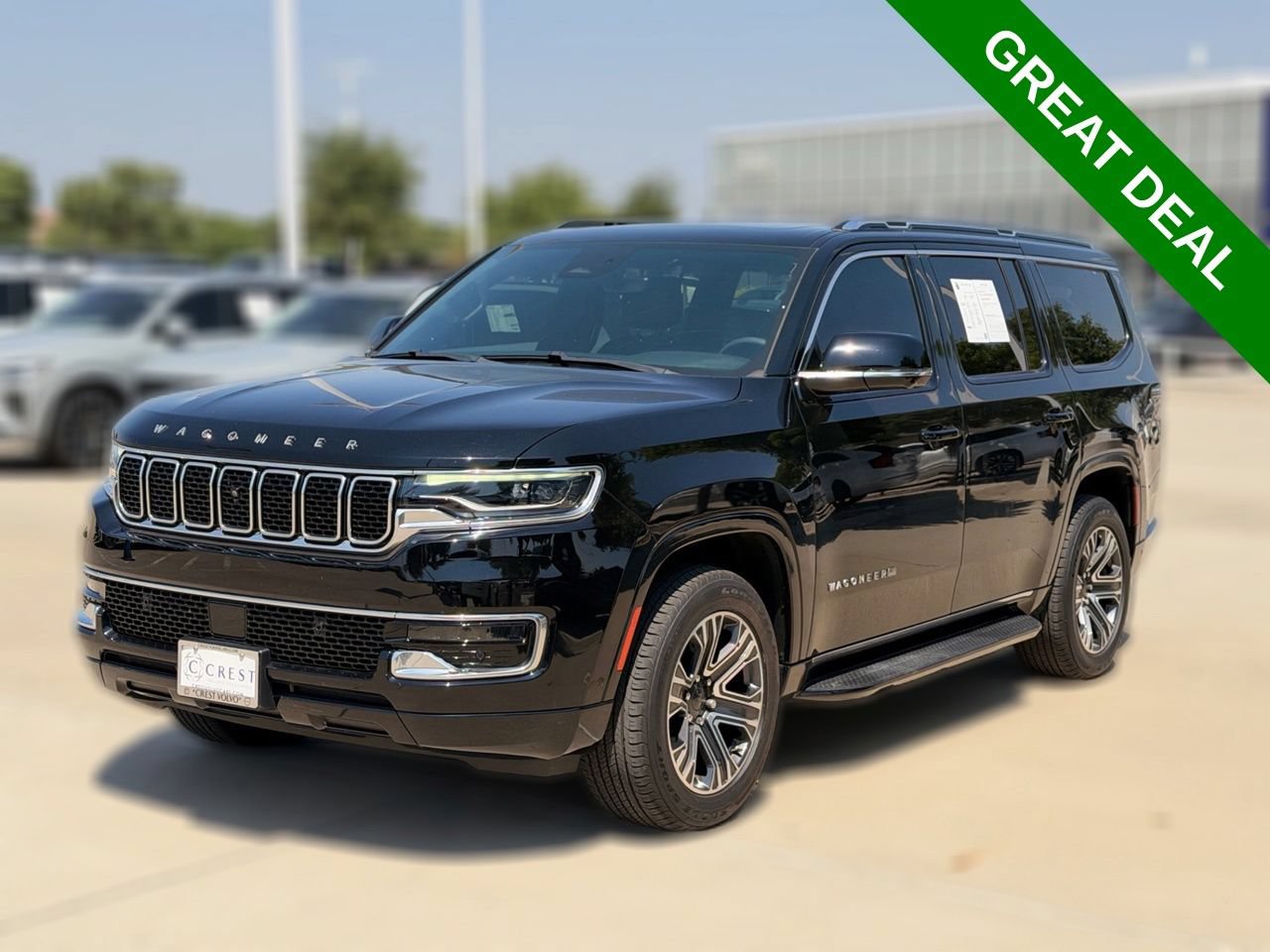 Used 2023 Jeep Wagoneer 4WD w/ Premium Group I image 3