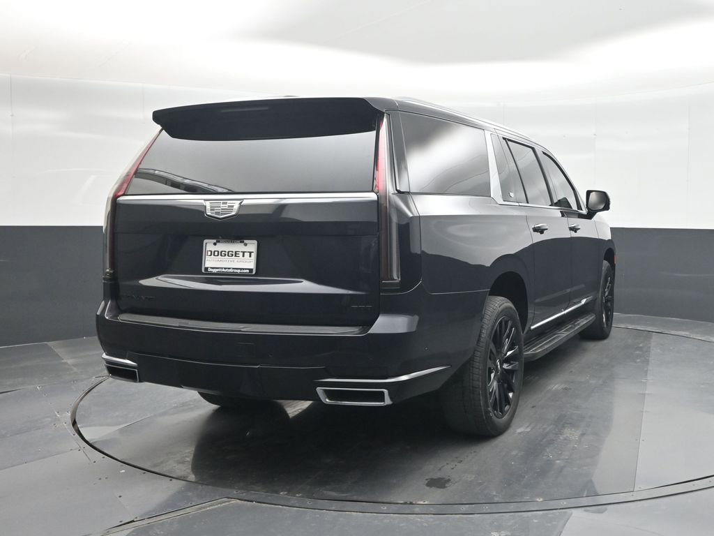 Used 2023 Cadillac Escalade ESV Premium Luxury image 24