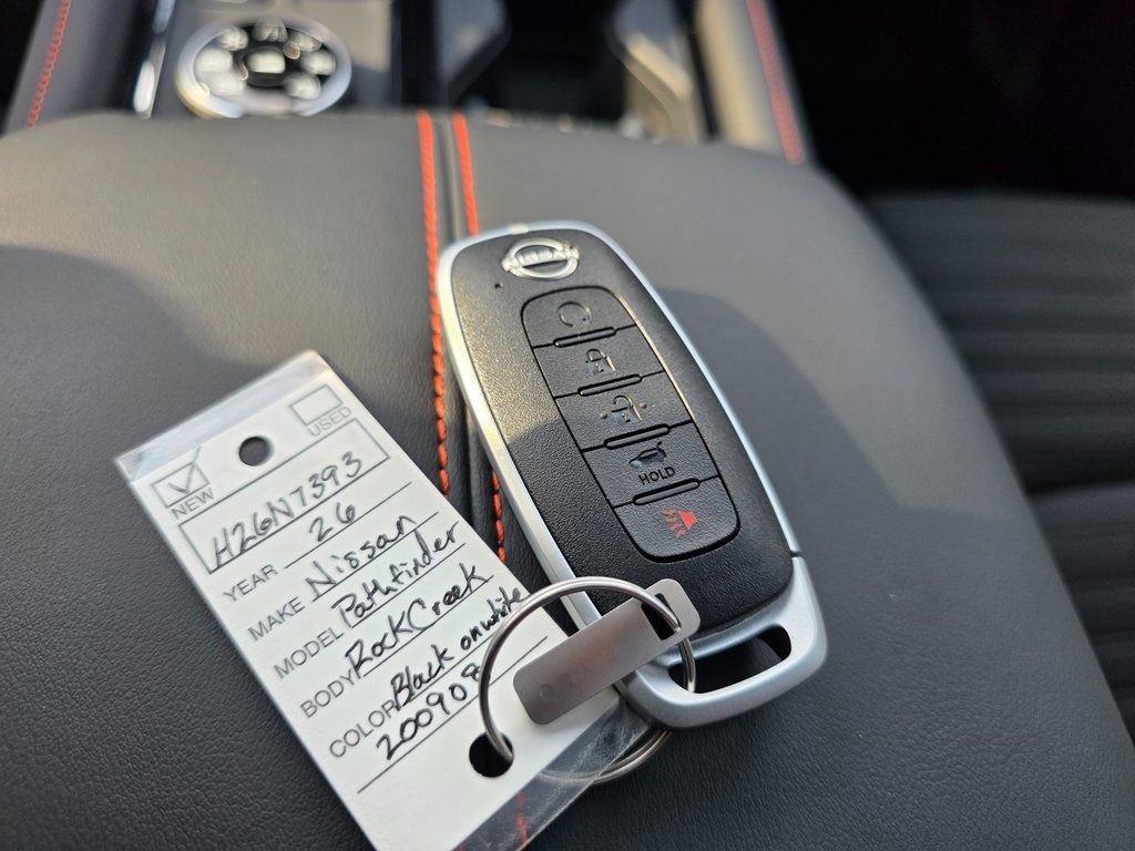 New 2026 Nissan Pathfinder SV image 32