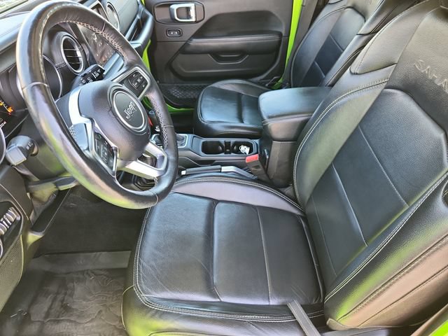 Used 2018 Jeep Wrangler Unlimited Sahara AWD/4WD image 12