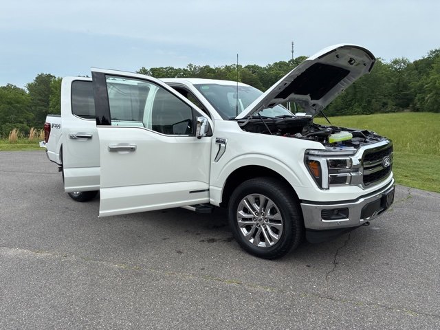 New 2025 Ford F150 Lariat w/ Equipment Group 501A Mid image 24