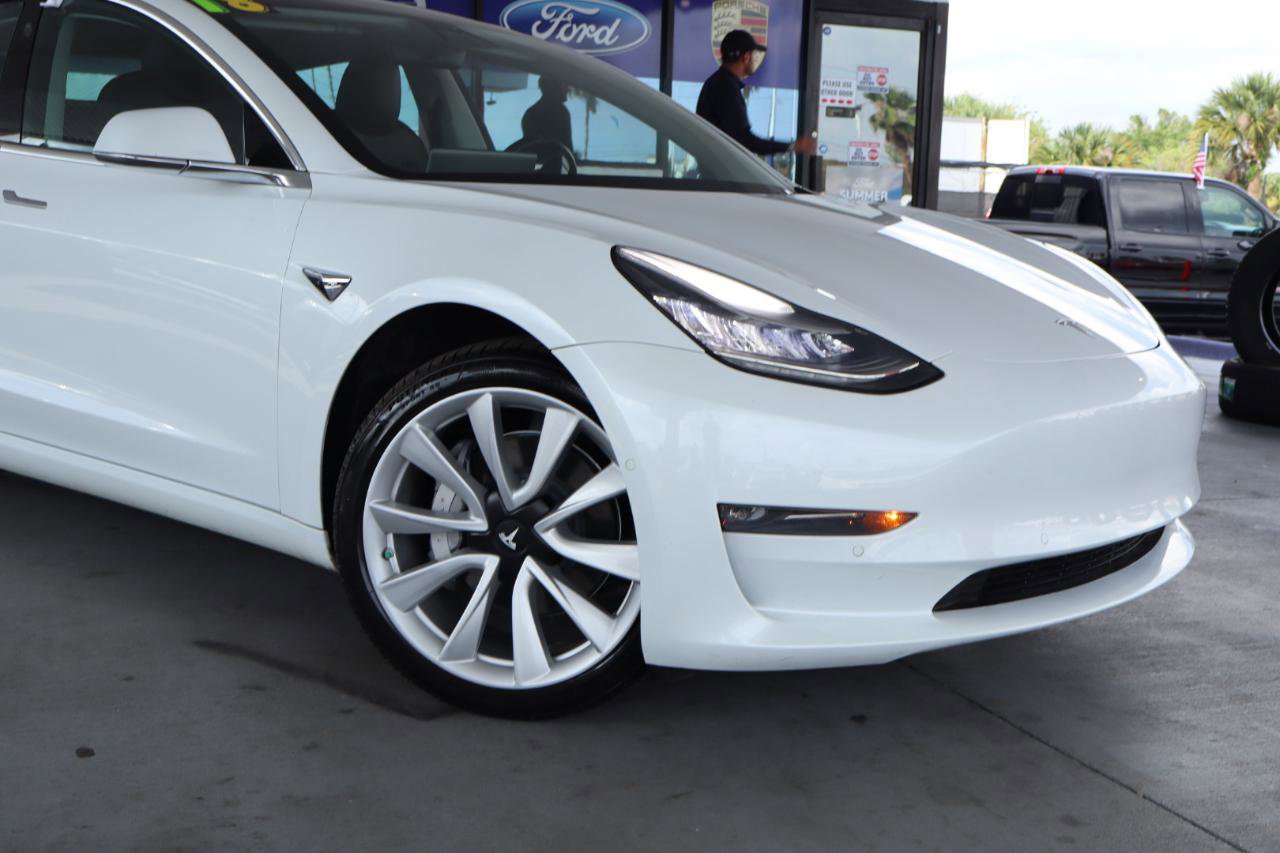 Used 2018 Tesla Model 3 Long Range RWD image 2
