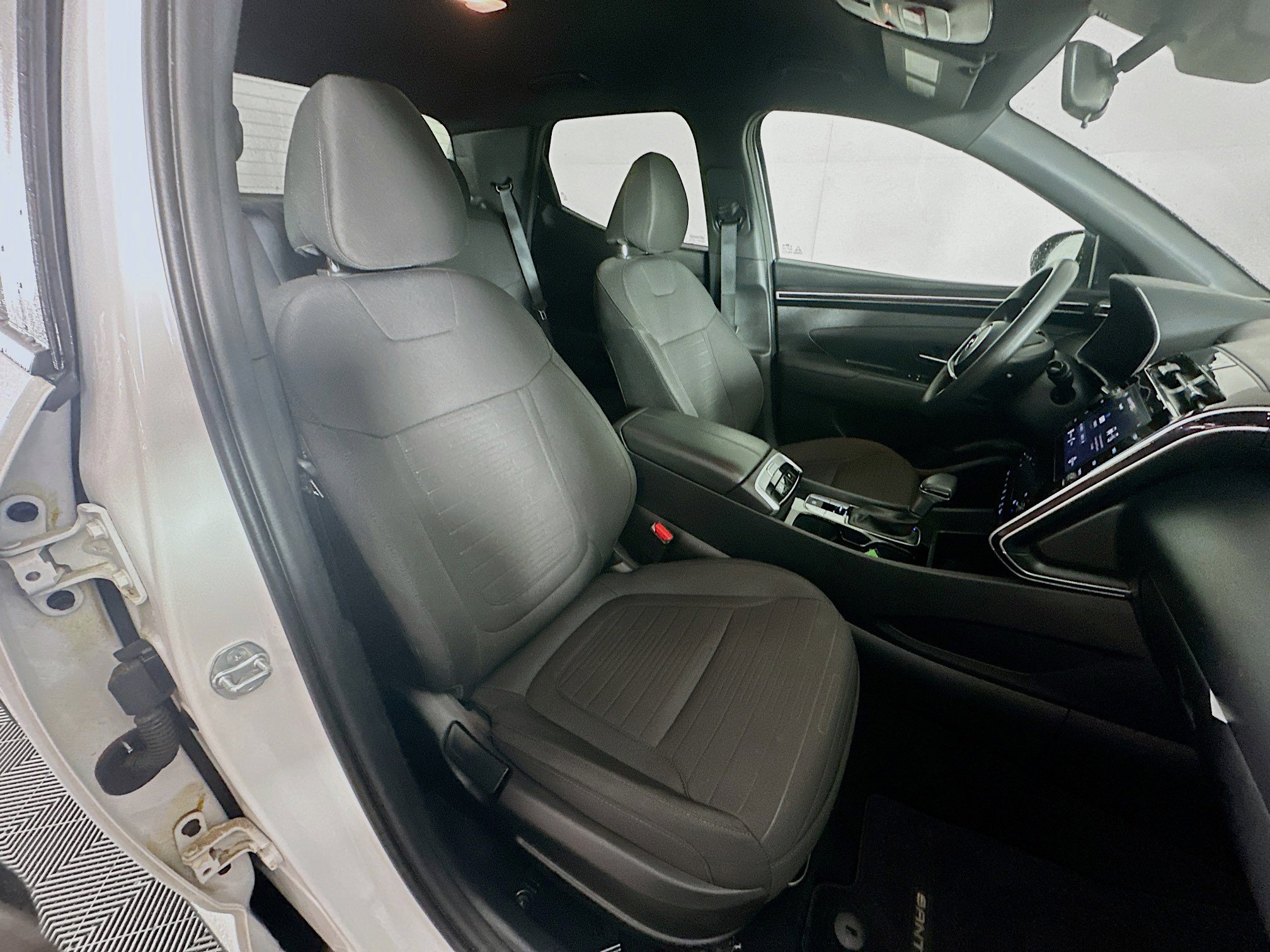 Used 2024 Hyundai Santa Cruz SEL image 30