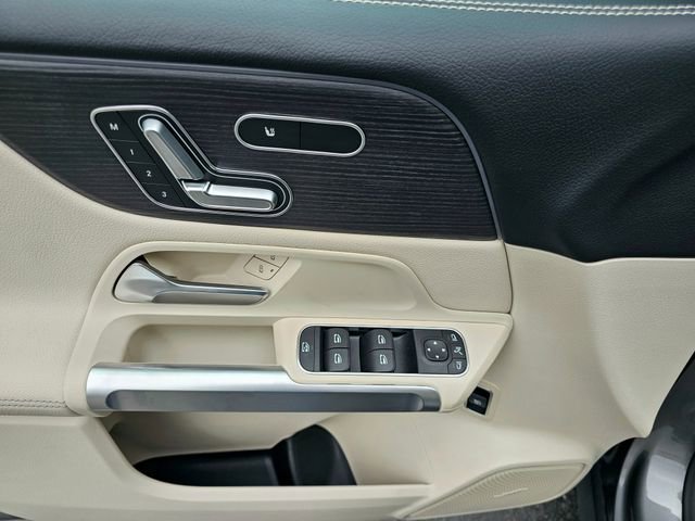 New 2026 Mercedes-Benz GLB 250 4MATIC image 20