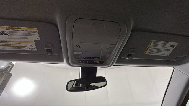Used 2021 GMC Terrain SLE w/ Driver Convenience Package FWD image 25