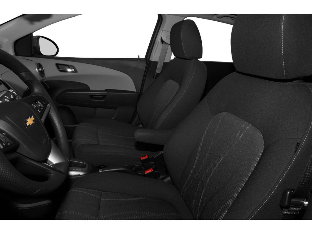Used 2015 Chevrolet Sonic LT FWD image 6