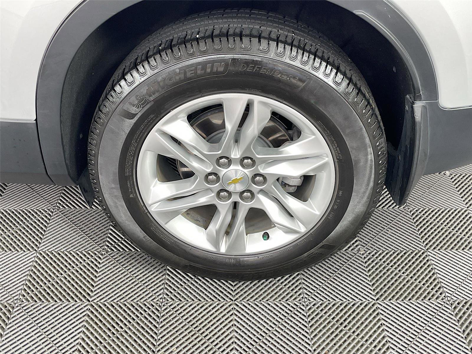 Used 2020 Chevrolet Blazer LT image 32