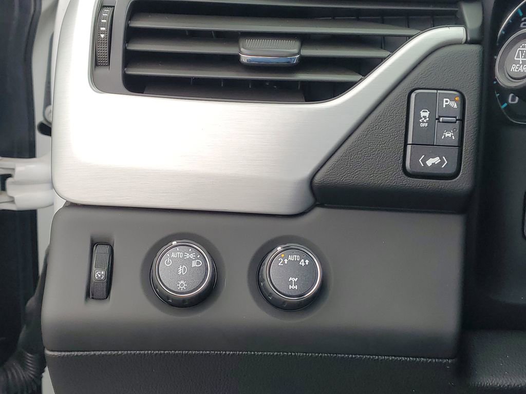 Used 2019 GMC Yukon SLT AWD/4WD image 9