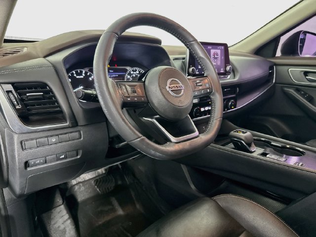 Used 2021 Nissan Rogue SL FWD image 20