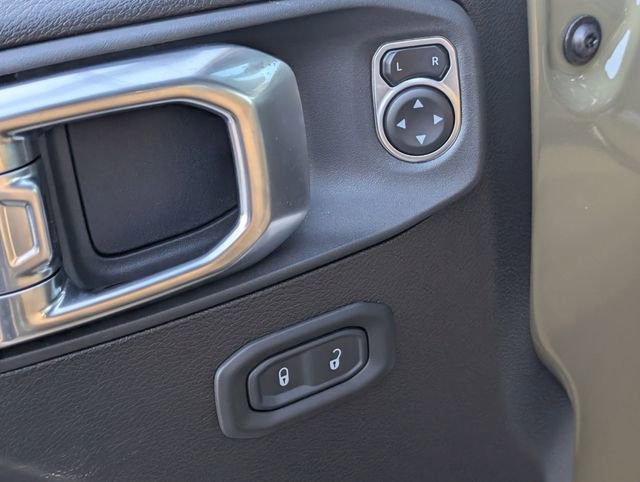 New 2026 Jeep Gladiator Sport image 10