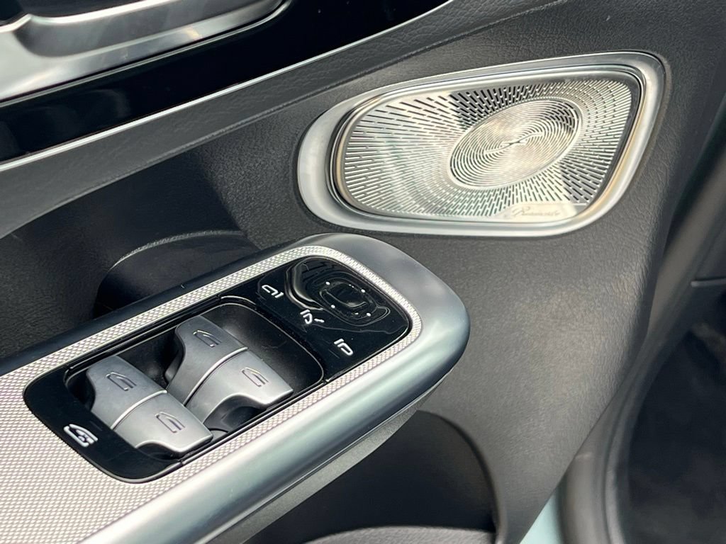 Certified 2024 Mercedes-Benz GLC 300 4MATIC image 37