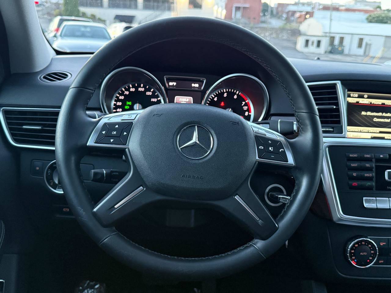 Used 2014 Mercedes-Benz ML 350 4MATIC image 38