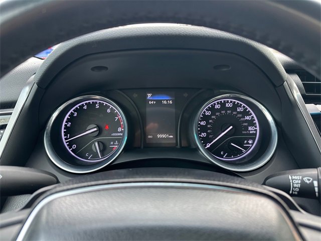 Used 2020 Toyota Camry SE image 26