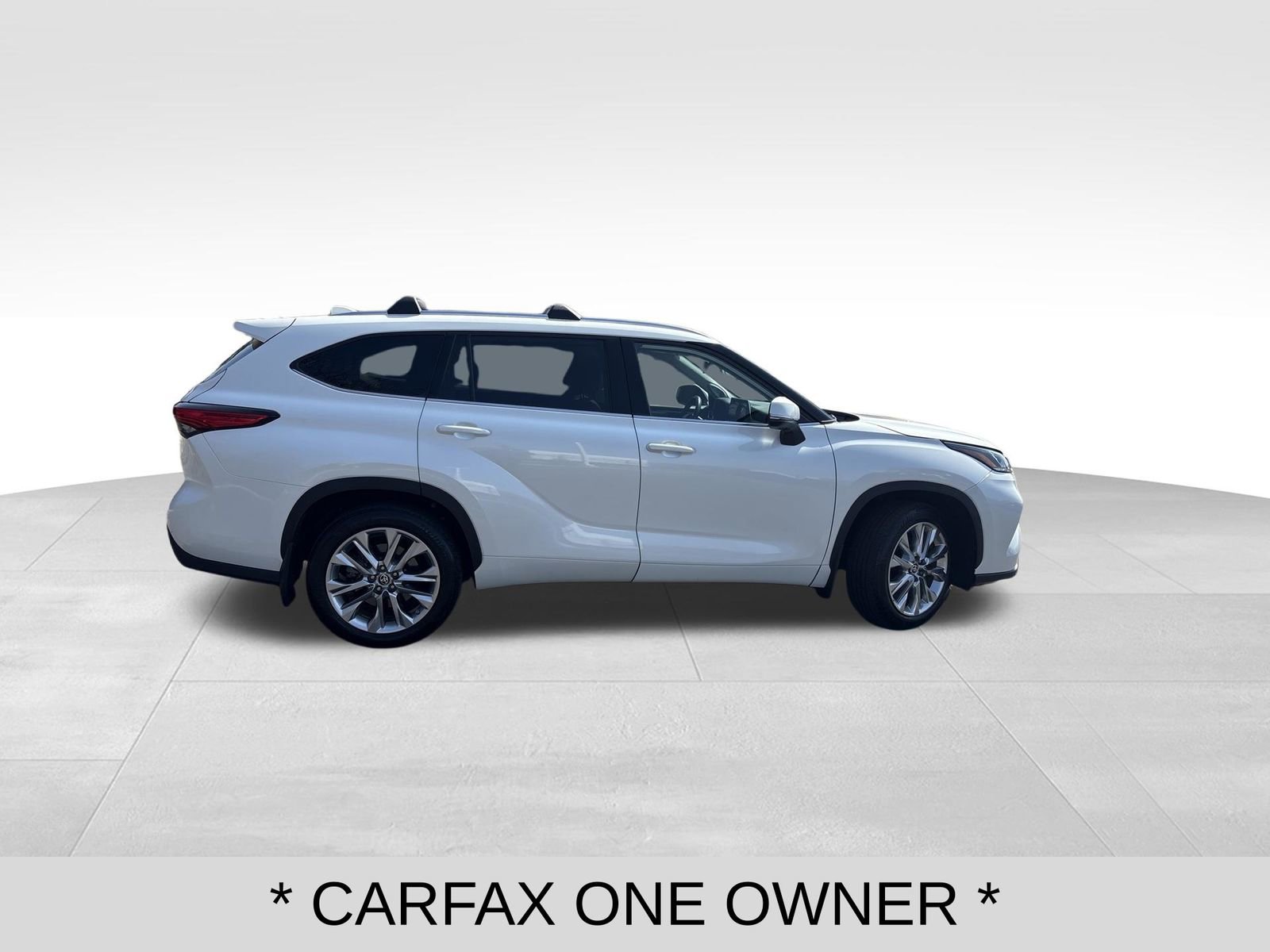 Used 2020 Toyota Highlander Limited image 6