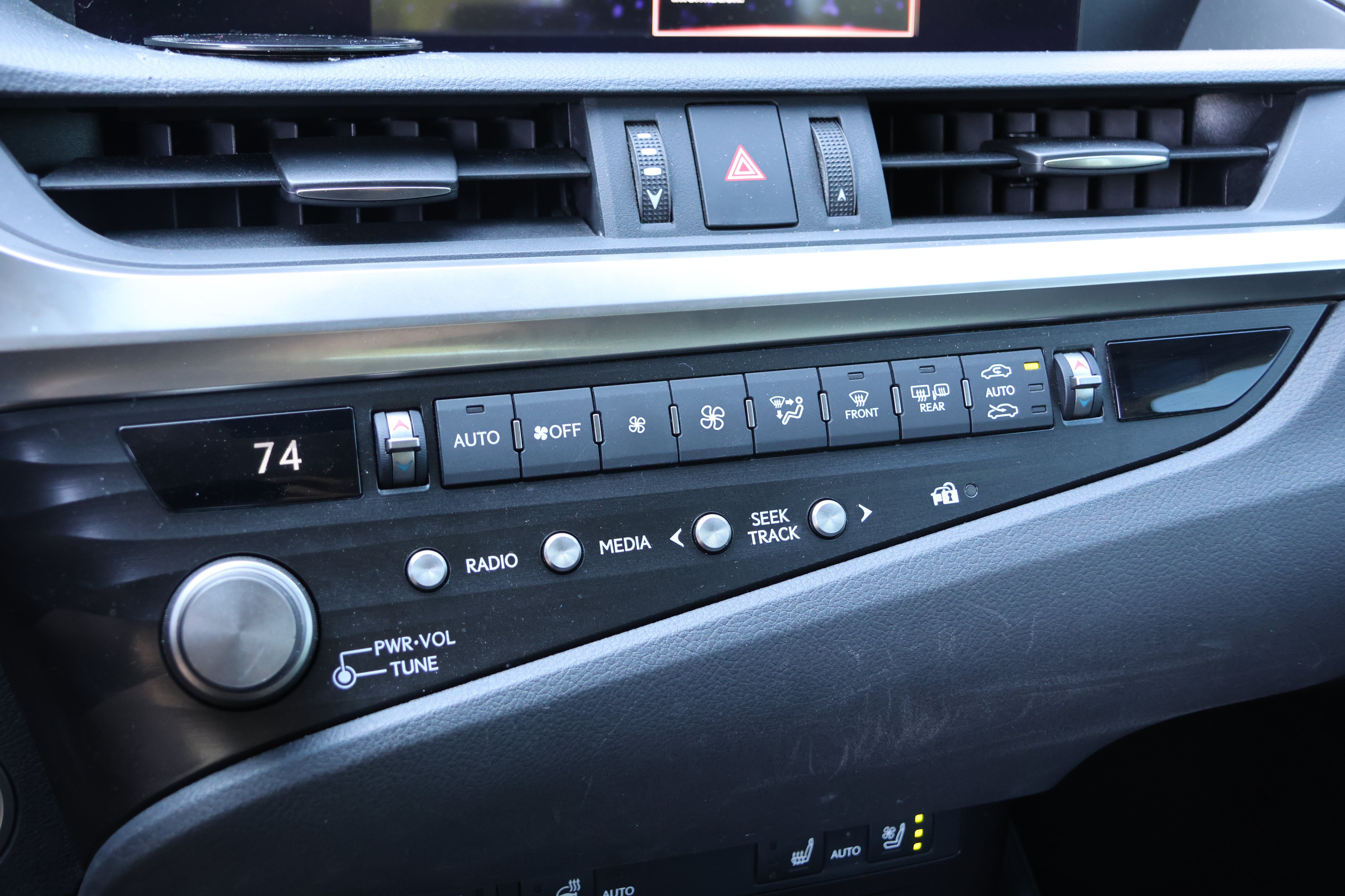 Used 2021 Lexus ES 300h w/ Premium Package FWD image 23