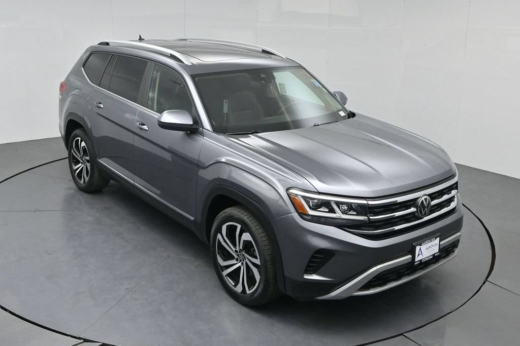 Used 2023 Volkswagen Atlas SEL AWD/4WD image 44