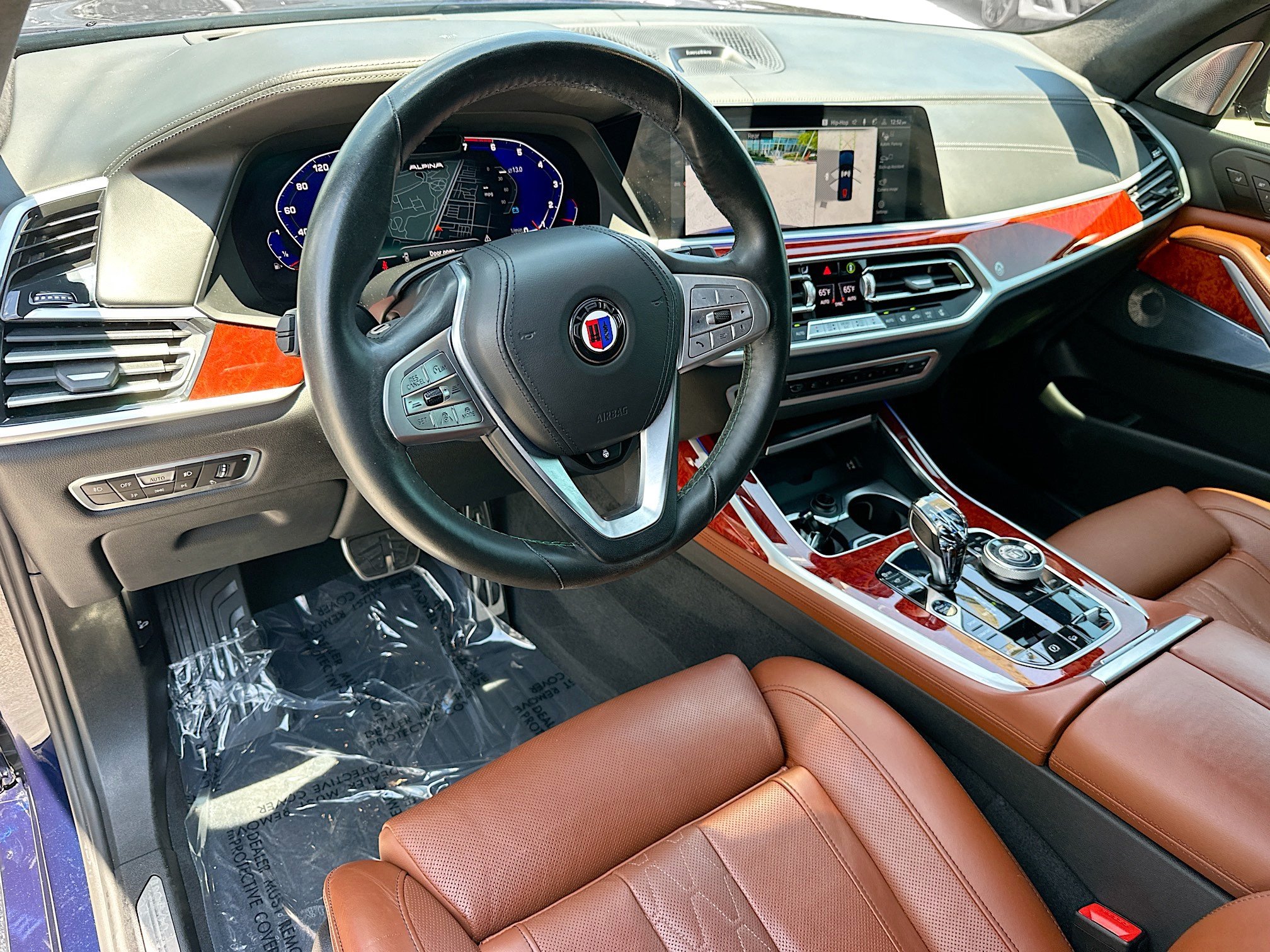 Used 2022 BMW ALPINA XB7 AWD/4WD image 9