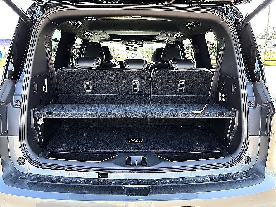 Used 2026 INFINITI QX80 Autograph w/ Premium Cargo Package AWD/4WD image 20