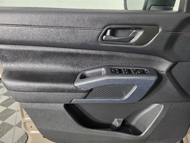 Used 2025 Nissan Pathfinder Rock Creek image 45