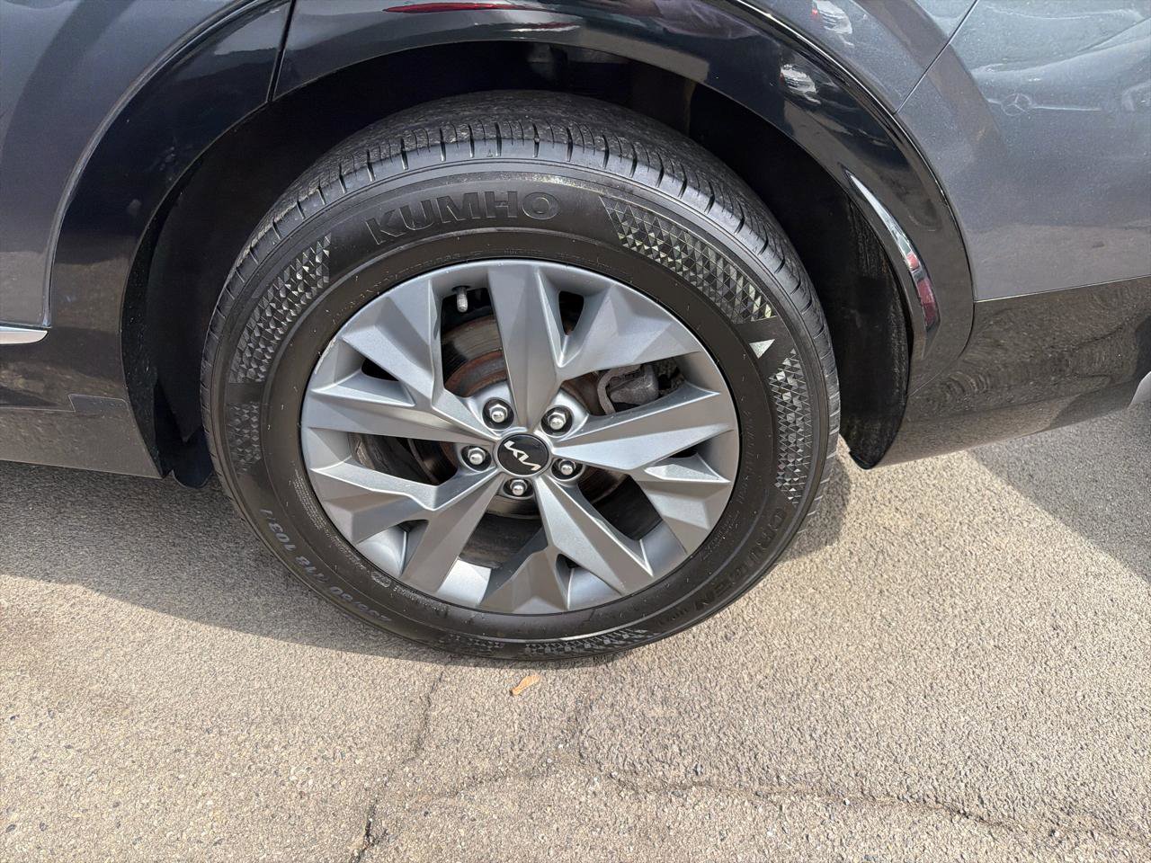 Used 2023 Kia Sportage SX image 12