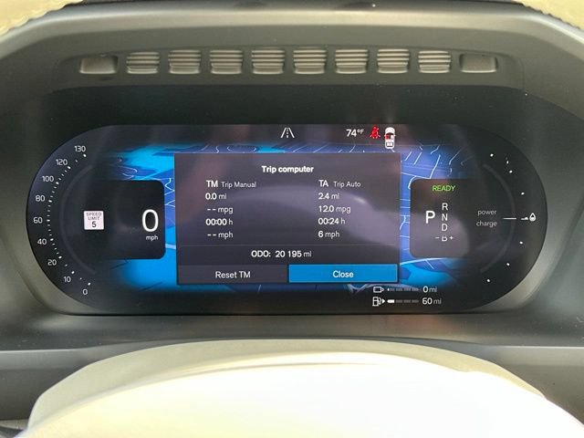 Certified 2025 Volvo XC90 T8 Plus w/ Protection Package AWD/4WD image 28