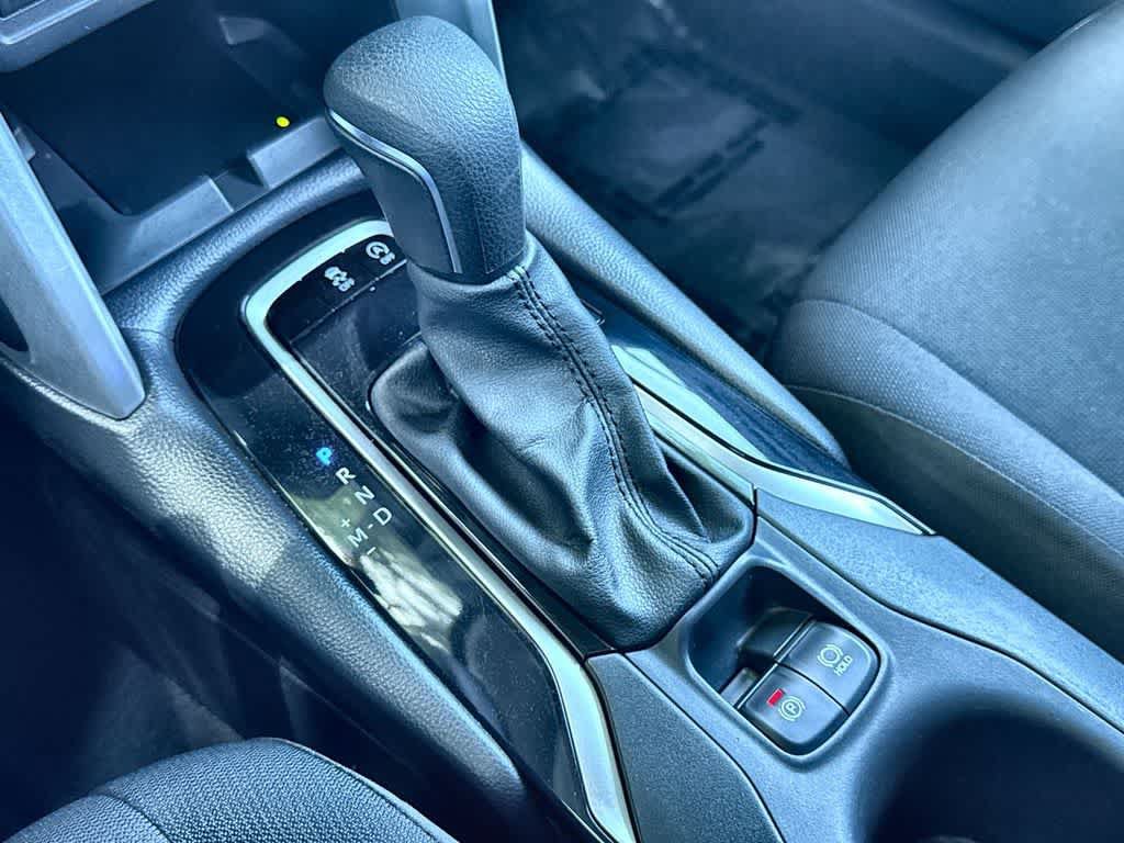 Used 2024 Toyota Corolla Cross LE AWD/4WD image 21