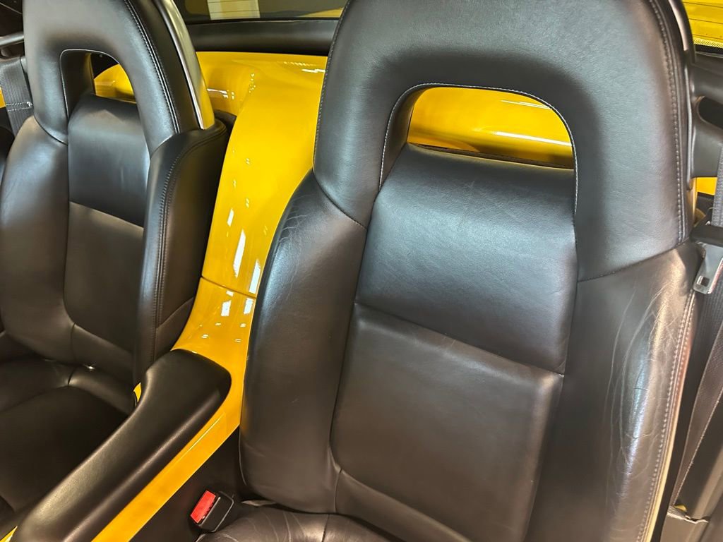 Used 2004 Chevrolet SSR w/ Preferred Equipment Group image 10