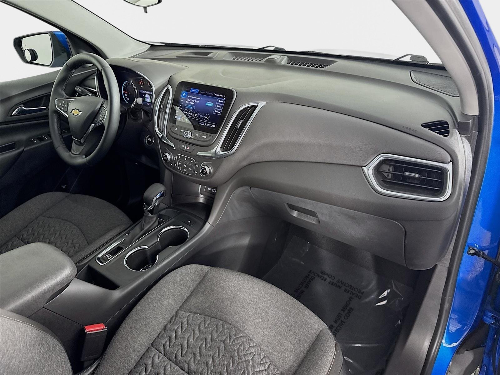 Used 2024 Chevrolet Equinox LT FWD image 29