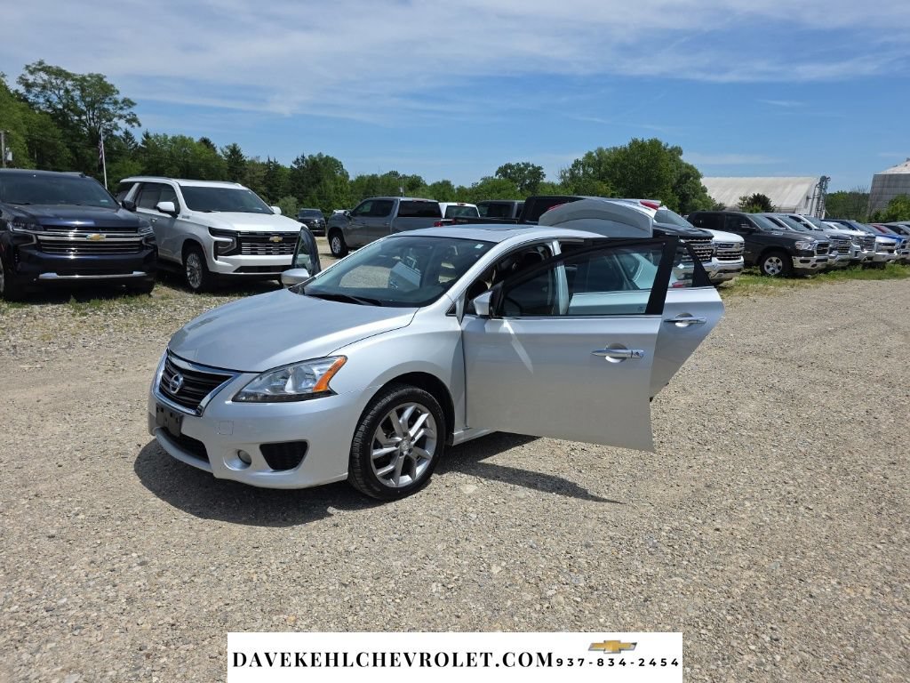 Used 2014 Nissan Sentra SR w/ Premium Package FWD image 39