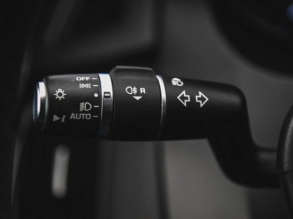 Used 2019 Jaguar E-PACE S image 22