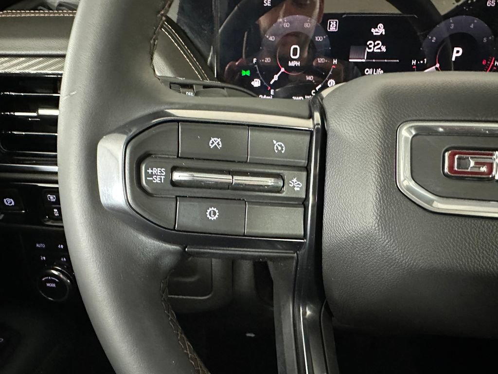 Used 2026 GMC Yukon AT4 w/ LPO, Floor Liner Package AWD/4WD image 13