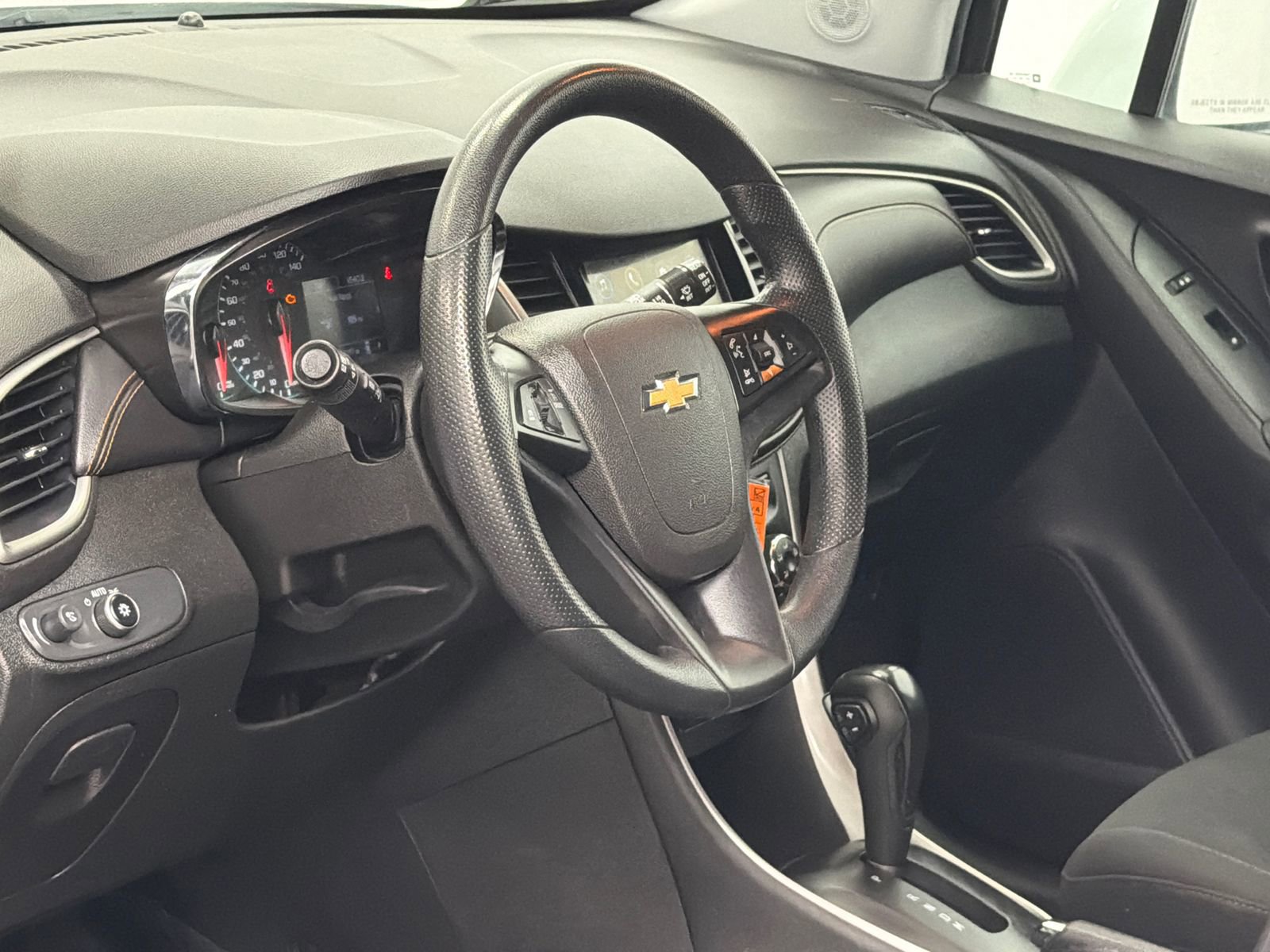 Used 2019 Chevrolet Trax LS w/ Tint and Cruise Package FWD image 13