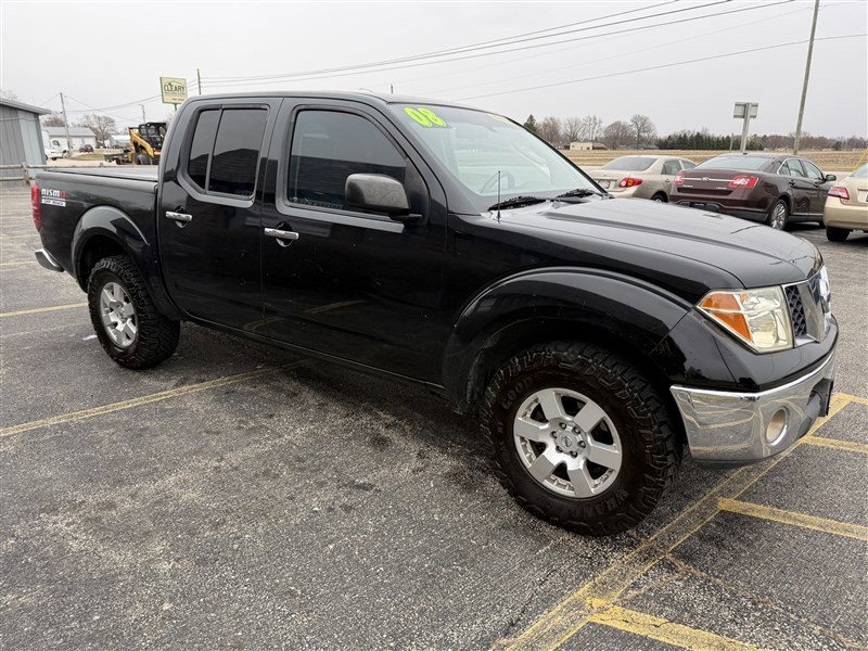 Used 2008 Nissan Frontier NISMO image 3